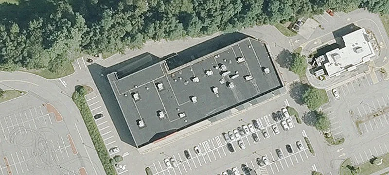 Versatile Commercial Space Available