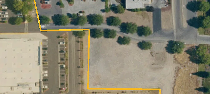 Prime Commercial Land For Rent