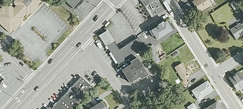 Visible Office Building For Rent
