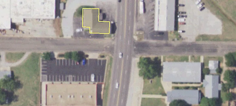Retail Property in Central Llano