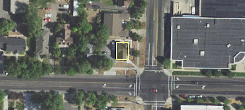 Remodeled Commercial Building in Downtown