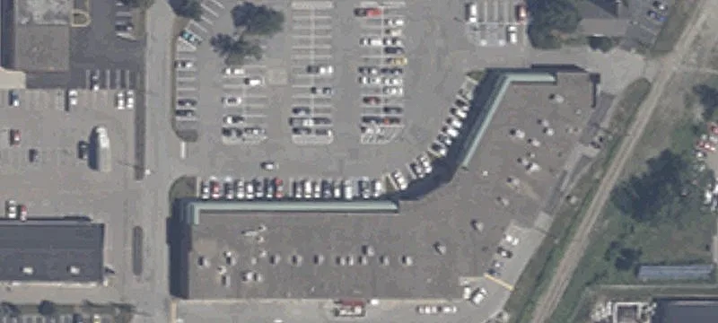 Freestanding Retail/Flex Building on 82nd