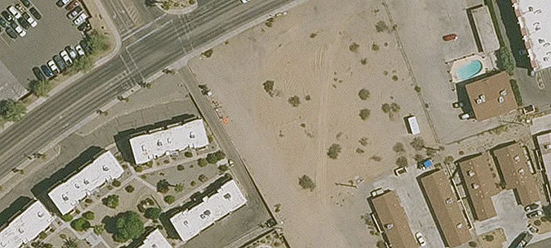 Level Lot Near Downtown