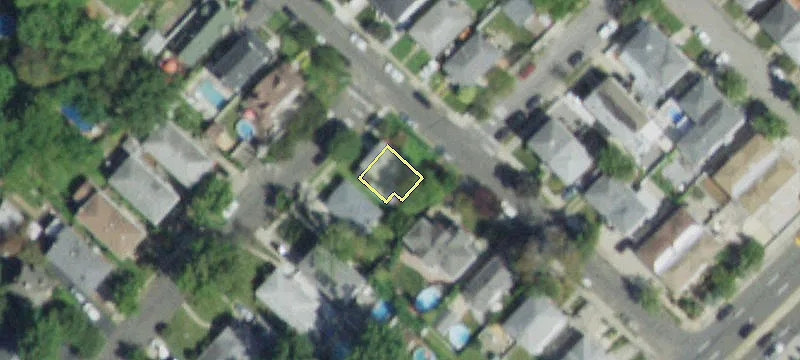 Detached Two-Family Home, Great Kills