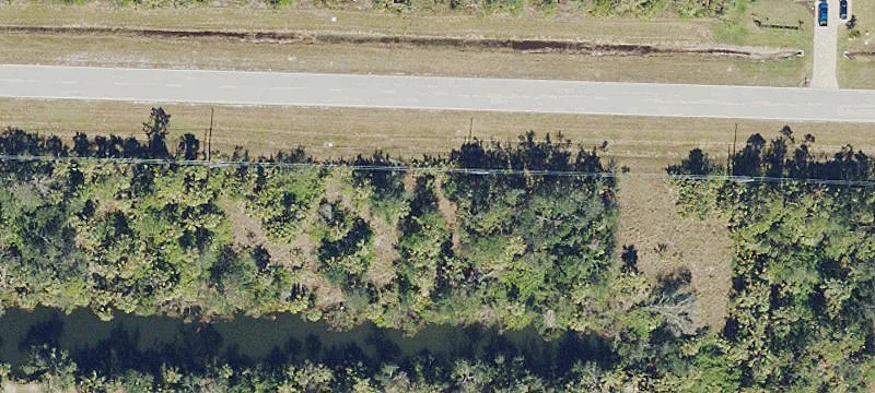 Oversized Lot with Canal Access