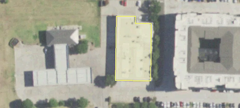 Retail Space Near Golf Club