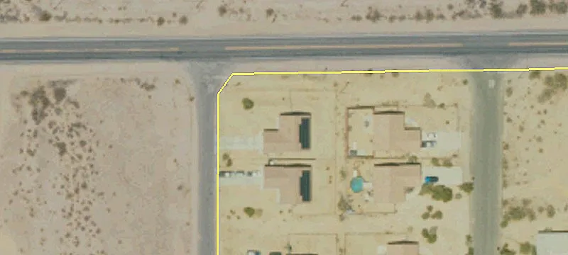Land on Twentynine Palms Highway