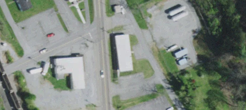 Versatile Commercial Building in Unicoi