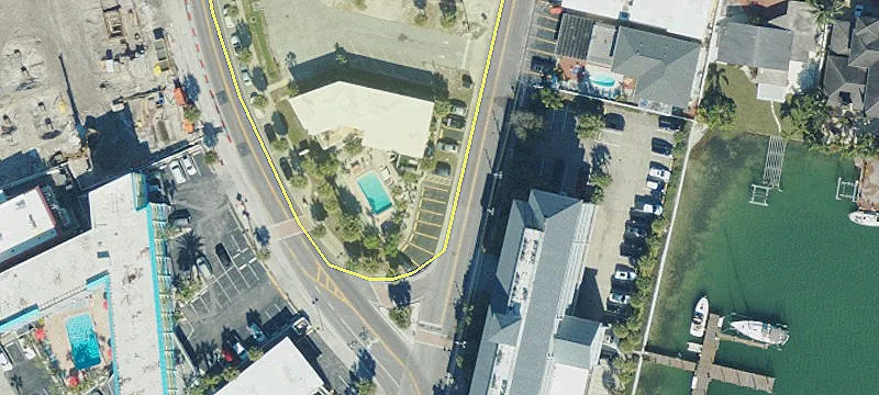 Beachfront Retail Opportunity in Clearwater