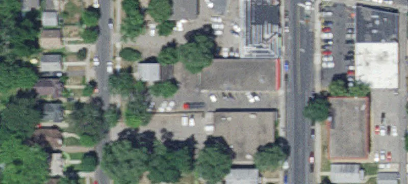 6,218 SF Storefront in Minneapolis