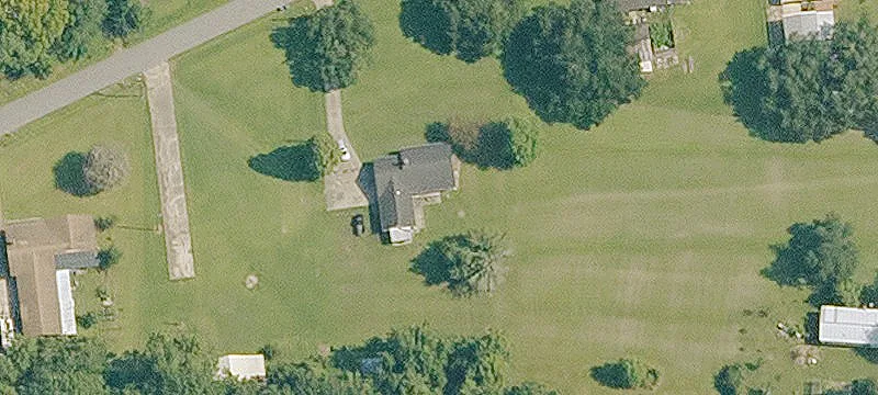 5 Acres with Metal Building