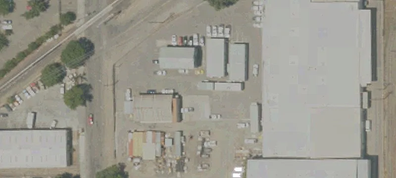 Industrial/Office Building with Yard