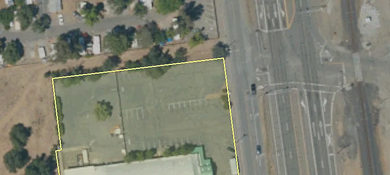 Paved Vacant Lot For Sale