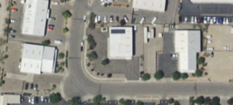 Versatile Commercial Property, Prime Location