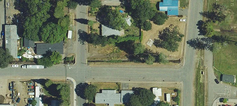 Residential Lot in Cave Junction
