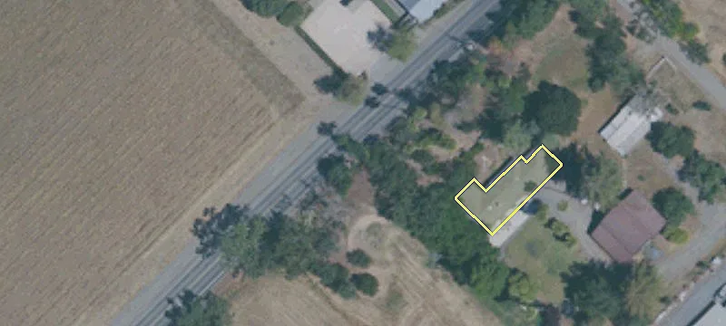 Land on Alexander Valley Road