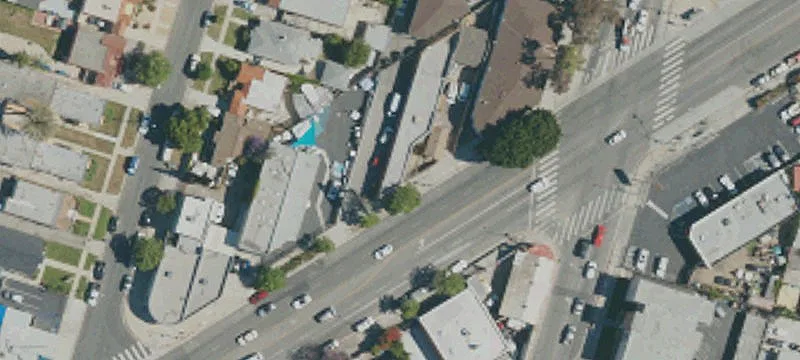 Freestanding Retail Building in Mid-City