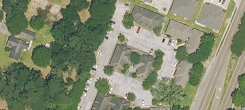 Garden-Style Office Building For Sale