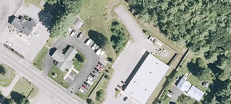 Versatile Commercial Building Near Squam Lake