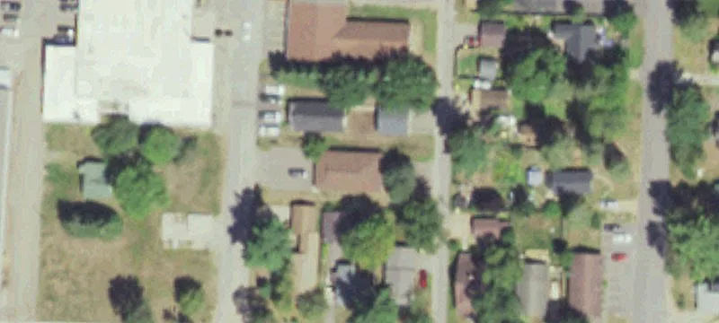 Versatile Commercial Building in Eagle River