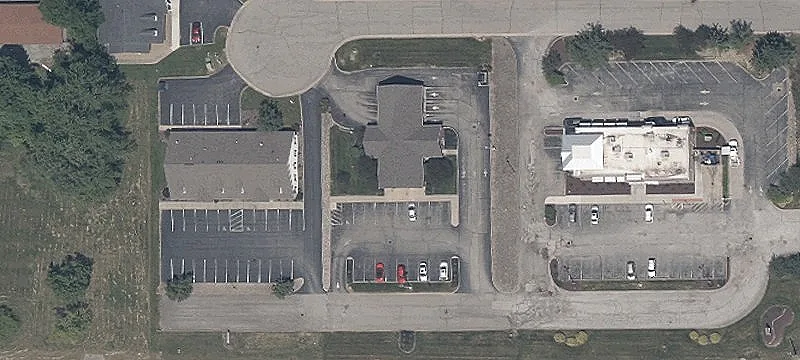 Retail Building Near Clingan Rd