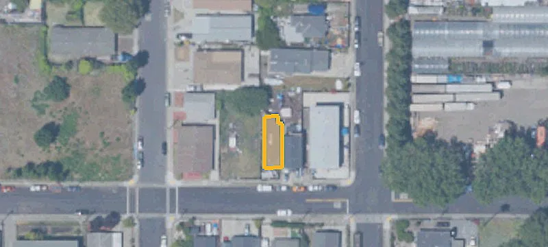 Multi-Family Apartment Building For Sale
