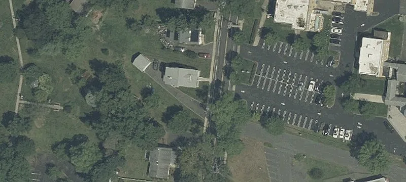 Springfield Flex Facility with Garages
