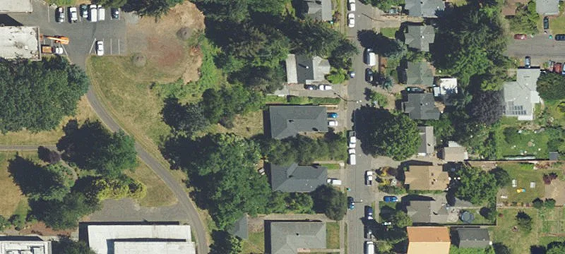Mt. Tabor Duplex with Garages