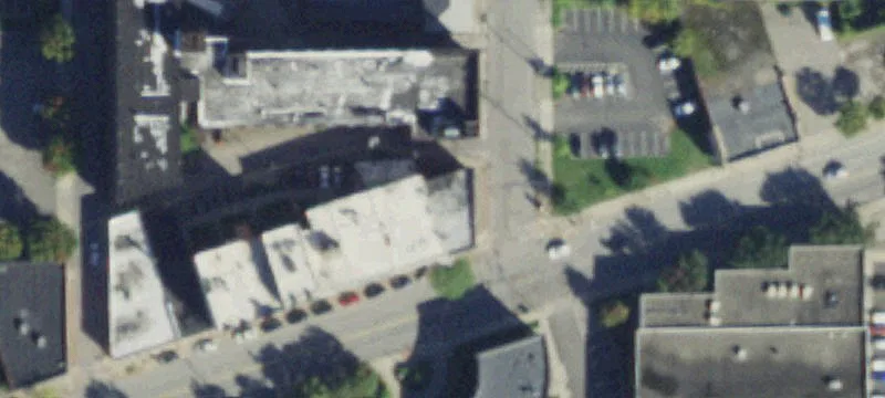 Mixed-Use Building in Preservation District