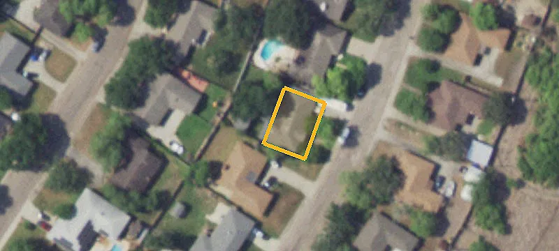 Spacious Lot in Wildwood Trails