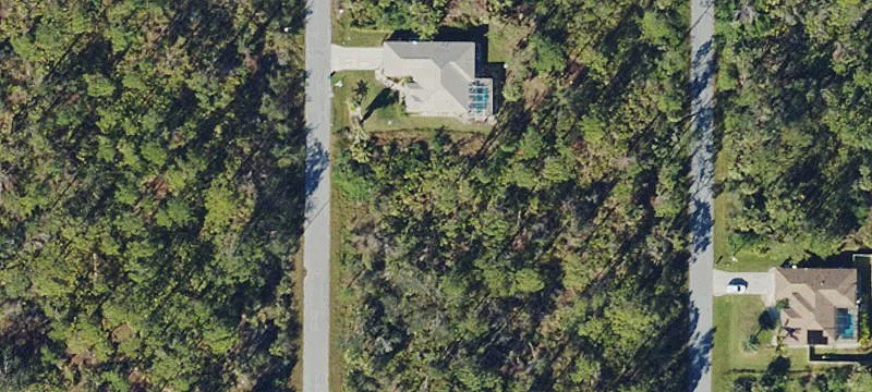 Residential Lot Near Englewood Beach