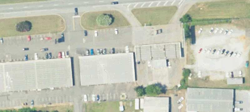 Skyland Boulevard Commercial Space