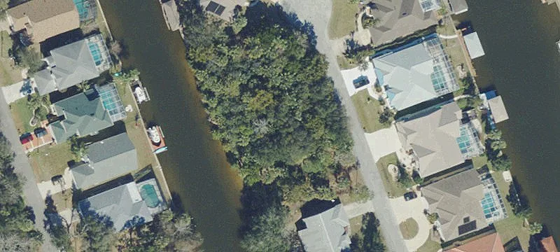 Saltwater Canal Lot in Palm Coast