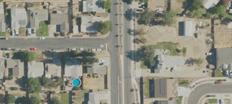Service Commercial Land For Rent