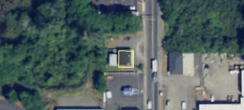 Commercial Building in Ilwaco