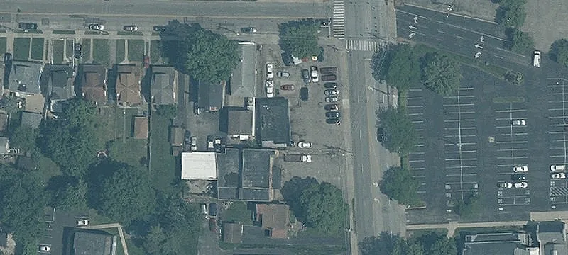 Auto Garage on Corner Lot