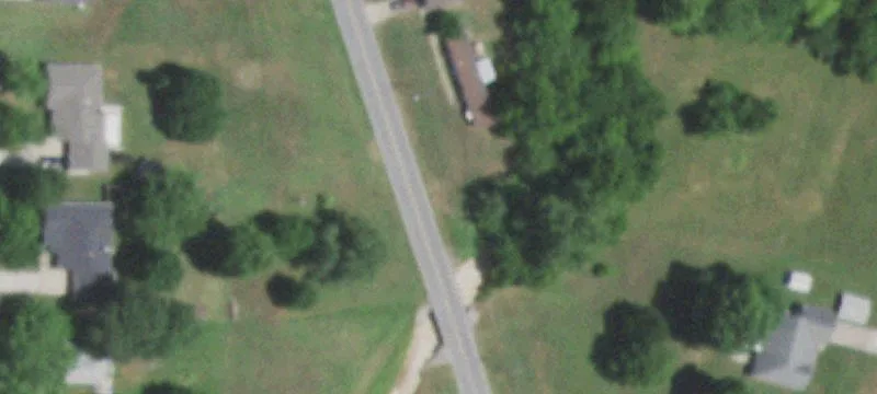 Retail/Warehouse Building with Potential