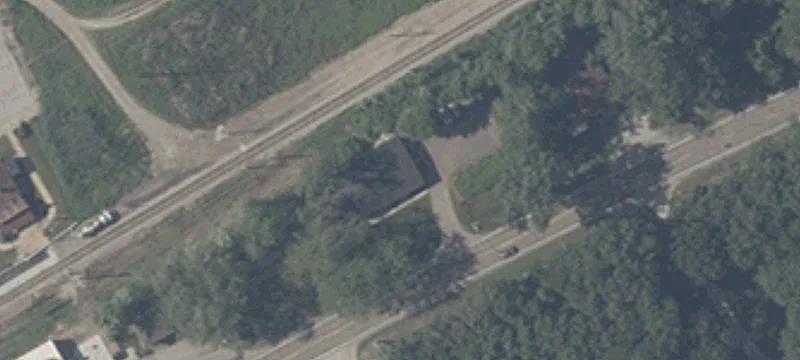 Prime Location Commercial Building