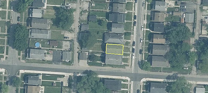 Updated Townhome with Great Location
