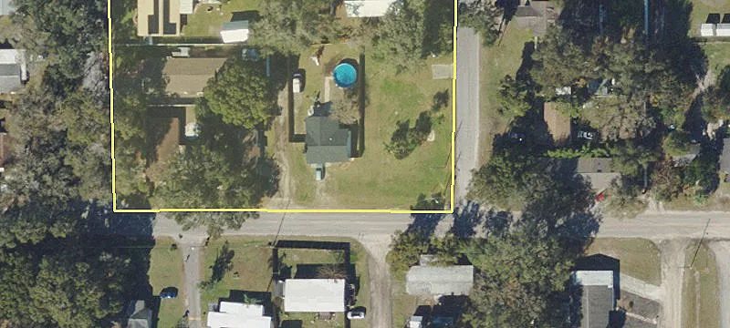 Corner Lot in Zephyrhills