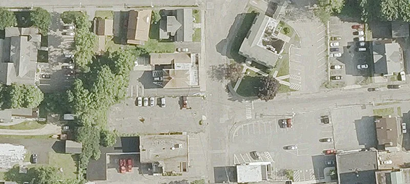 Mixed-Use Building with Income Potential