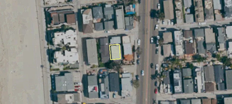 Mission Beach Triplex Near Ocean