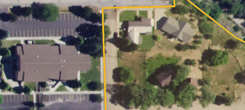 Residential Lot in Lava Hot