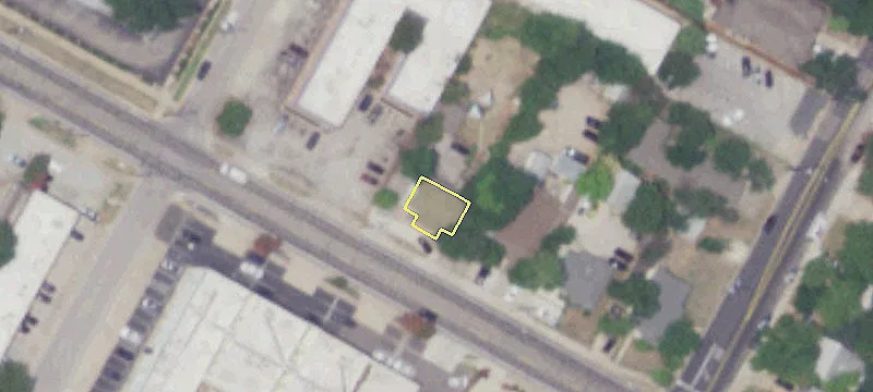 Prime Parcel on North Loop