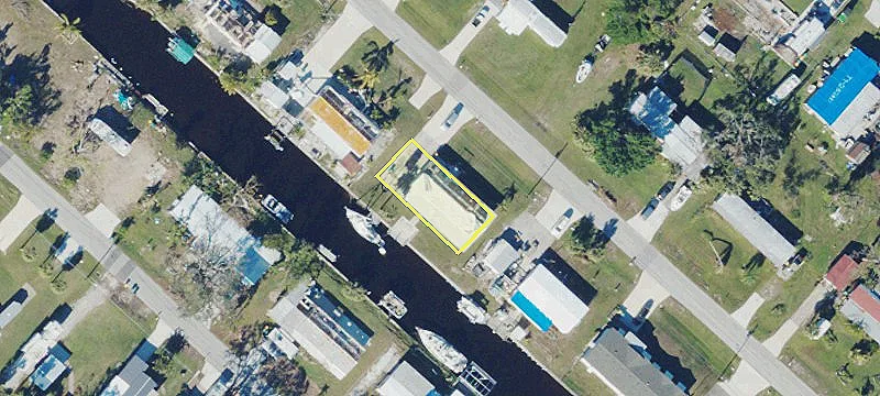 Waterfront Lot with Gulf Access