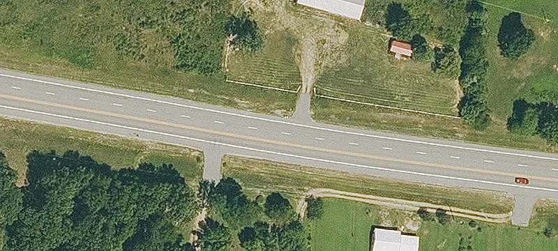 Highway Frontage Live-Work Property