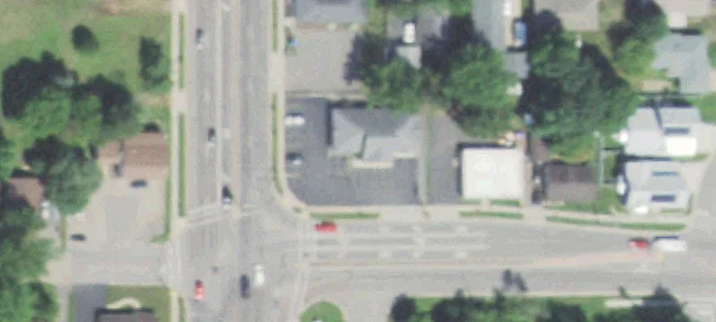 High-Traffic Commercial Space Available