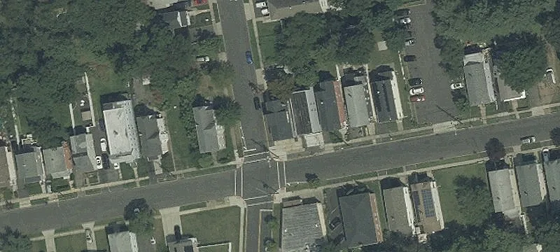 Mixed-Use Property with Residential Income