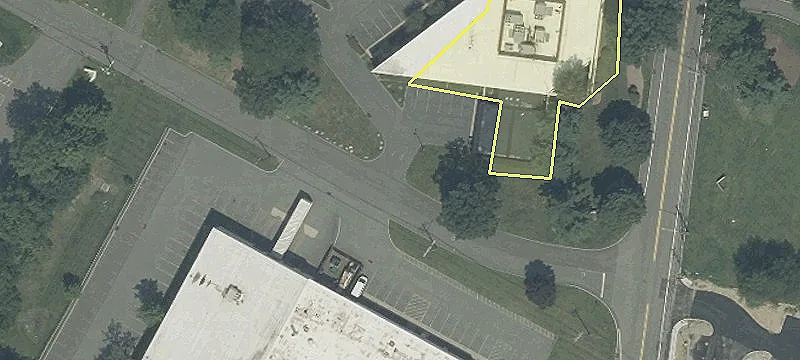 Bergen County Corner Retail Location