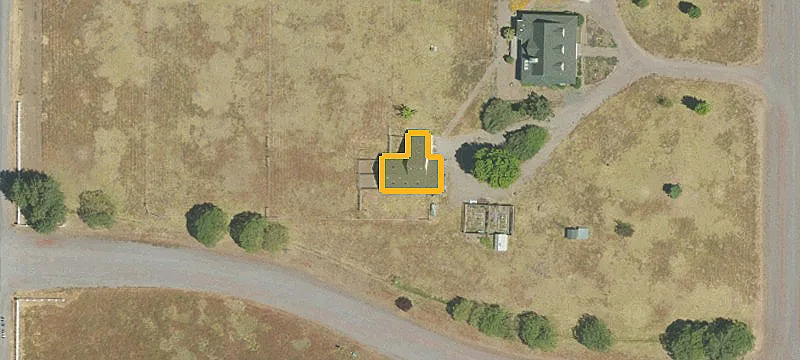 Residential Land Near Agency Lake
